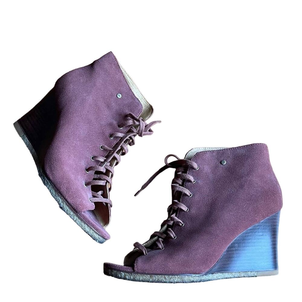 UGG Burgundy Suede Leather Lace Up Wedges Size 10